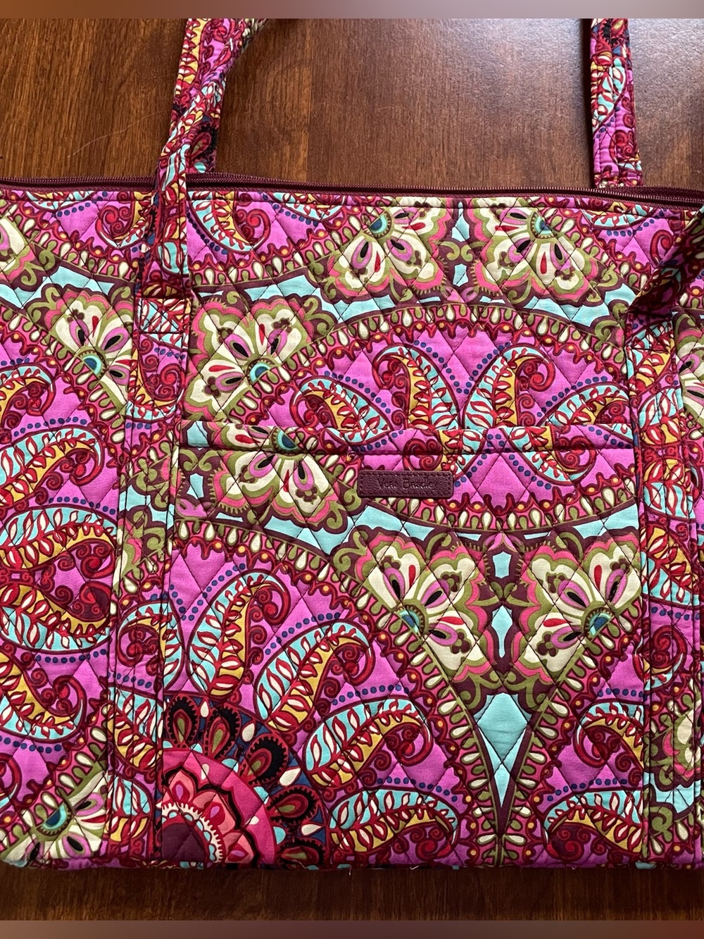 Vera Bradley Resort Medallion Large Travel Tote w/Trolley Strap, EUC